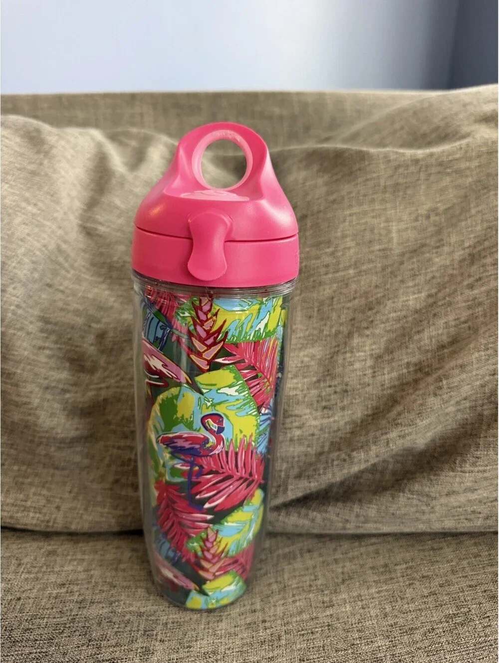Tervis Flower Power Flamingo Water Bottle 24oz Tropical Pink Lid Loop